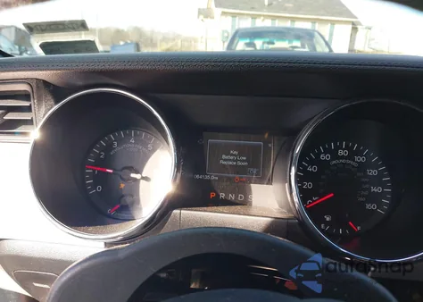 2015 Ford Mustang Ecoboost z USA, uszkodzony, nr VIN 1FA6P8TH9F5334874